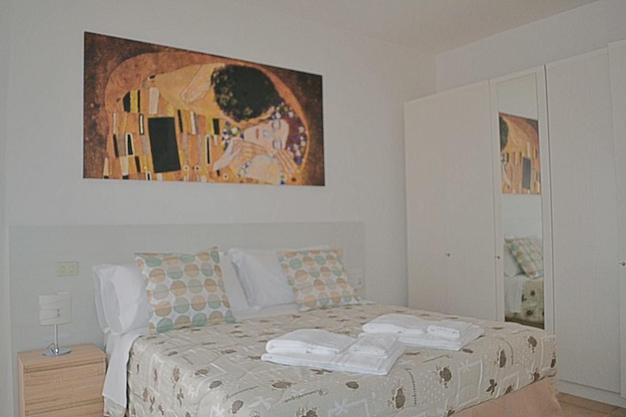 Caba Holiday Bardolino D'Annunzio Bagian luar foto
